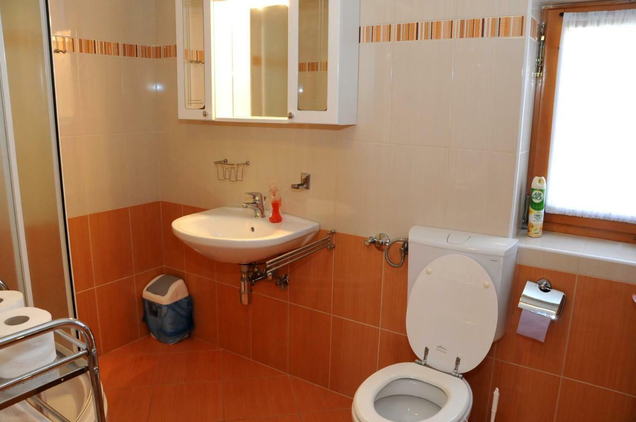 Apartments Toic Црес Экстерьер фото