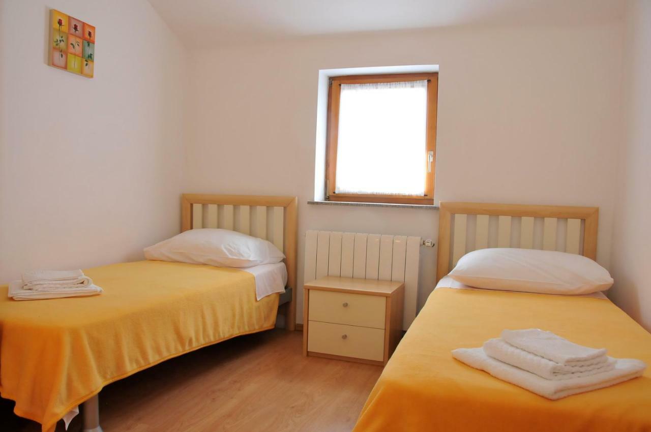 Apartments Toic Црес Экстерьер фото