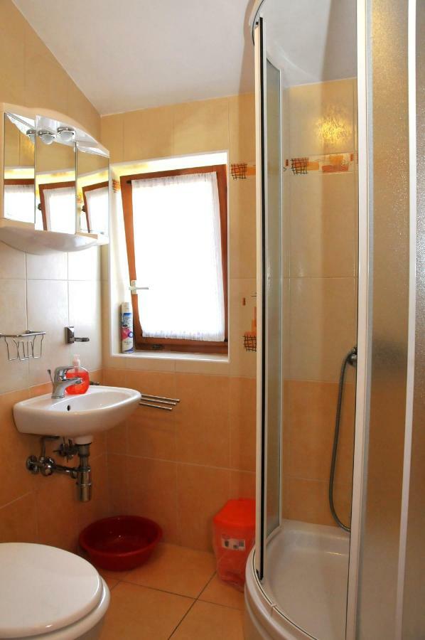 Apartments Toic Црес Экстерьер фото
