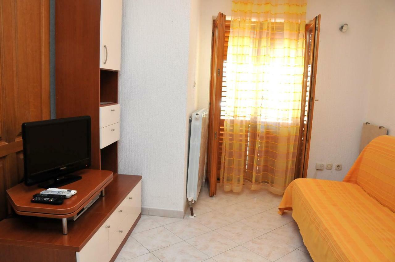 Apartments Toic Црес Экстерьер фото